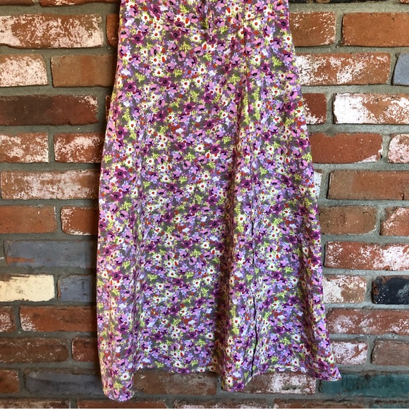 O.P.T One Pretty Time Go on A Date Floral Puff Sleeve Midi Dress - Picture 6 of 10